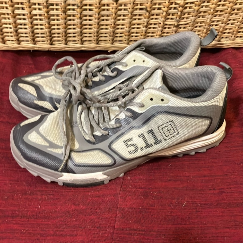 Women’s 5.11 Tactical ABR training shoe 7.5